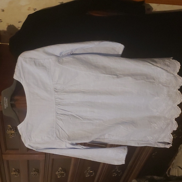 NWT Croft & Barrow Blue & White Stripe top - Picture 2 of 4